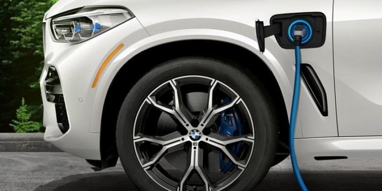 BMW’s Venture into Plug-in Hybrid Car Production in South Africa