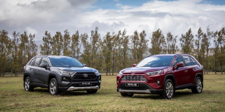 Decoding the Dilemma: Diesel vs. Petrol Toyota RAV4 – Making the Right Choice