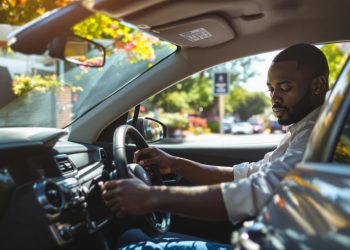 Avoid scams when buying used cars in SA