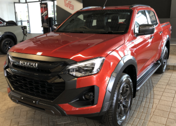 2025 Isuzu D-Max V-Cross Review: South Africa’s Ultimate Off-Roader