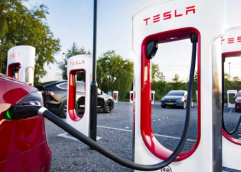 Understanding Fast vs Slow Charging for Your EV